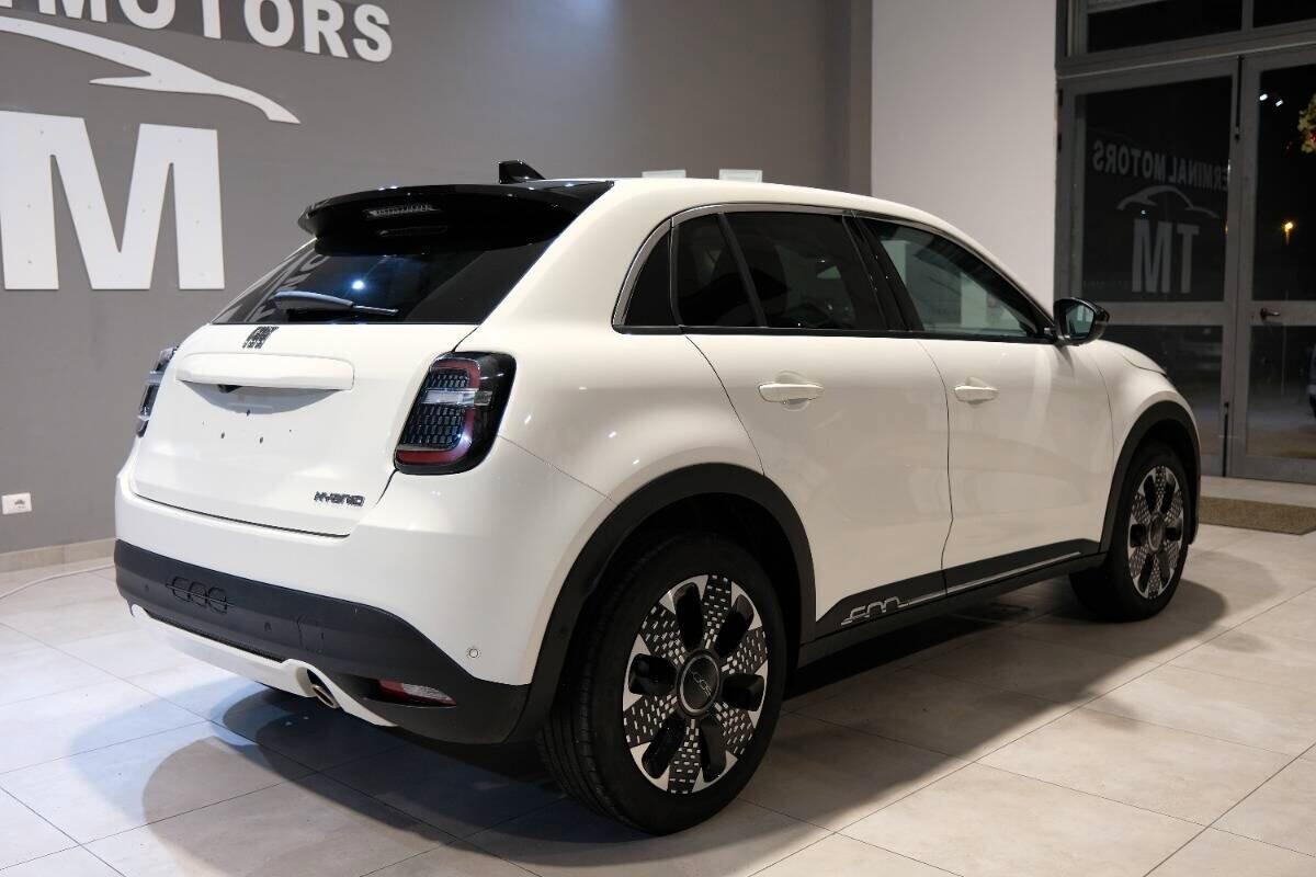 Fiat 600 Hybrid 100 CV DCT MHEV La Prima