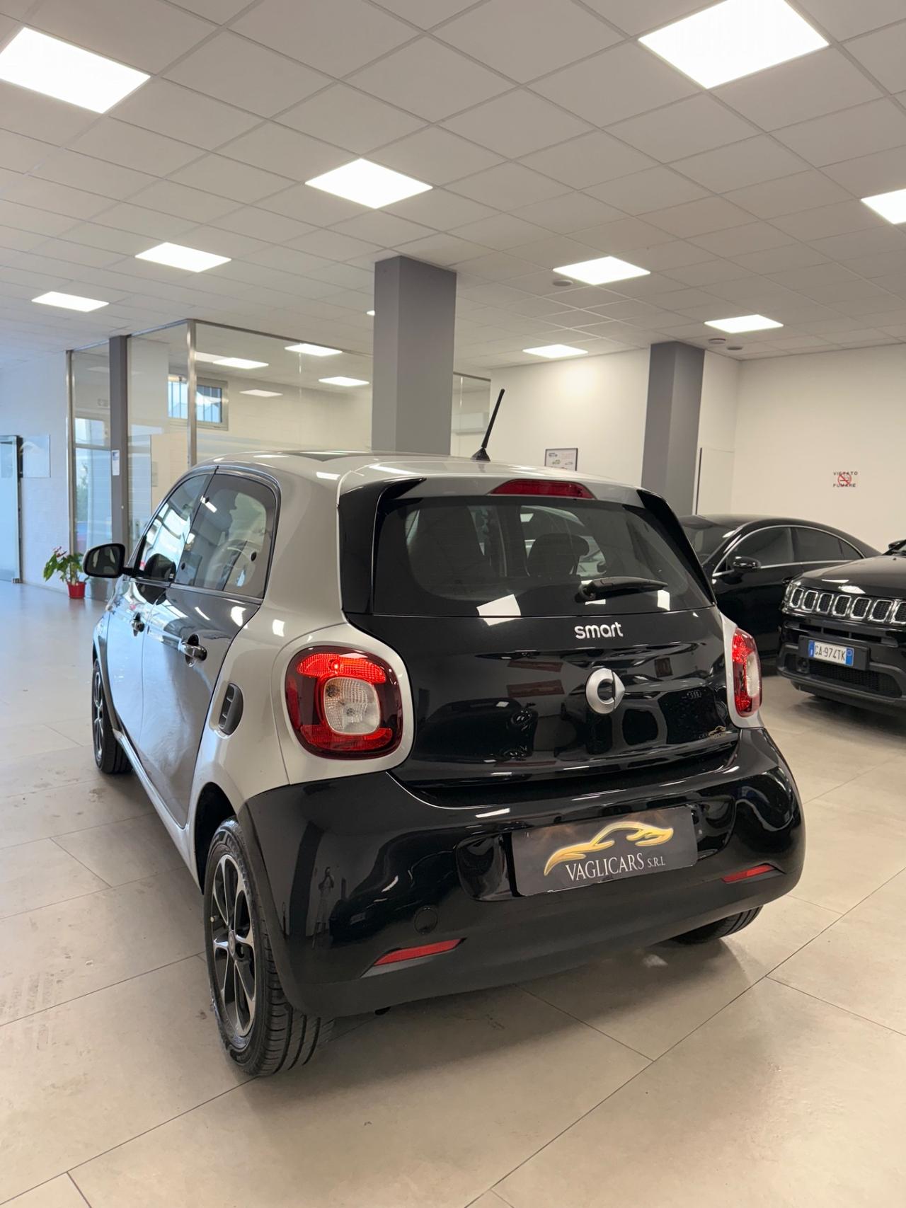 Smart ForFour 70 1.0 Passion