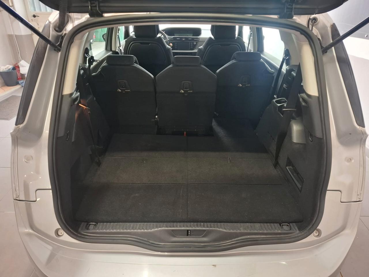 Citroen Grand C4 Picasso 1.6 e-HDi 115 Intensive