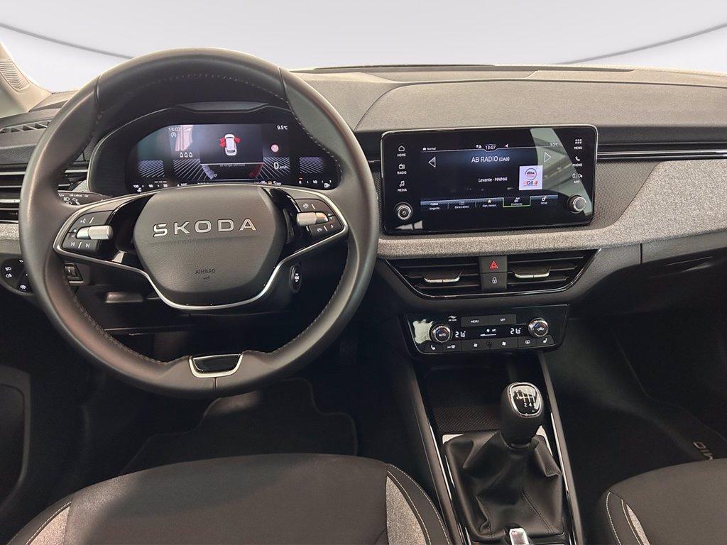 SKODA Kamiq 1.0 tsi black dots 115cv del 2025