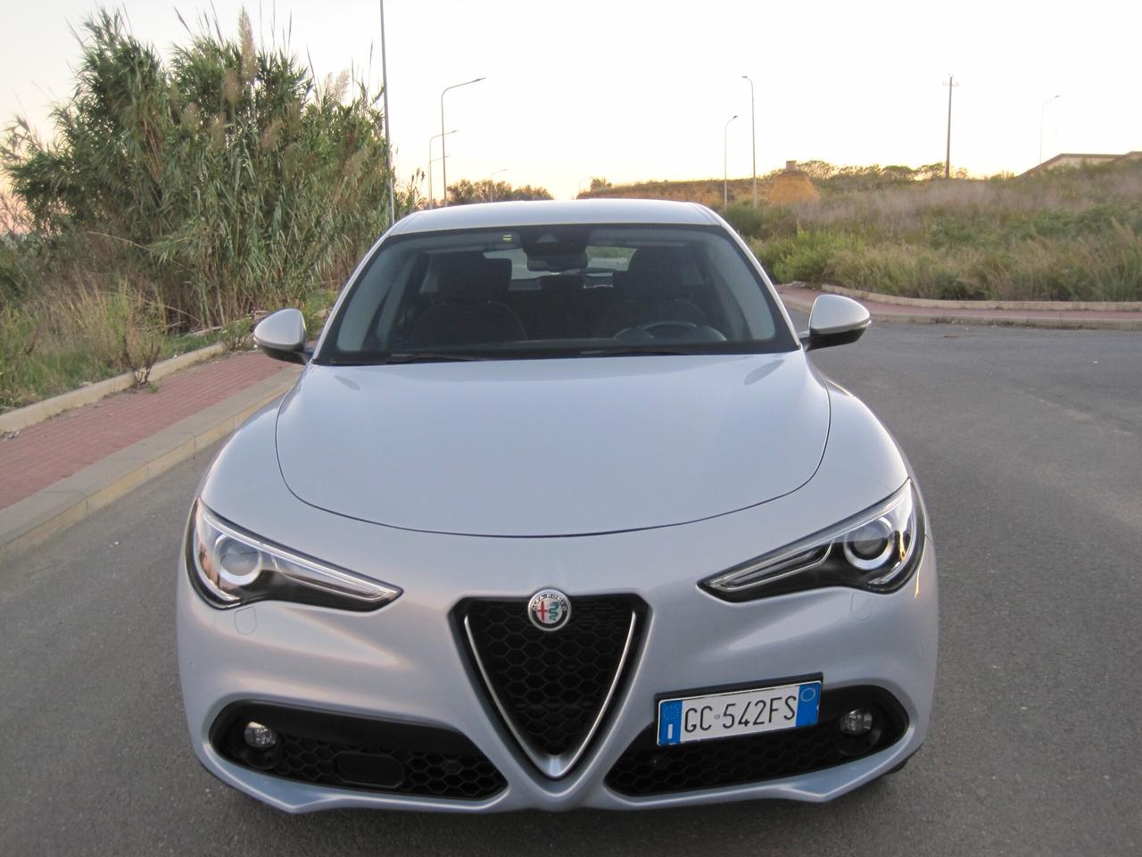 Alfa Romeo Stelvio 2.2 Turbodiesel 190 CV AT8 Q4 Business