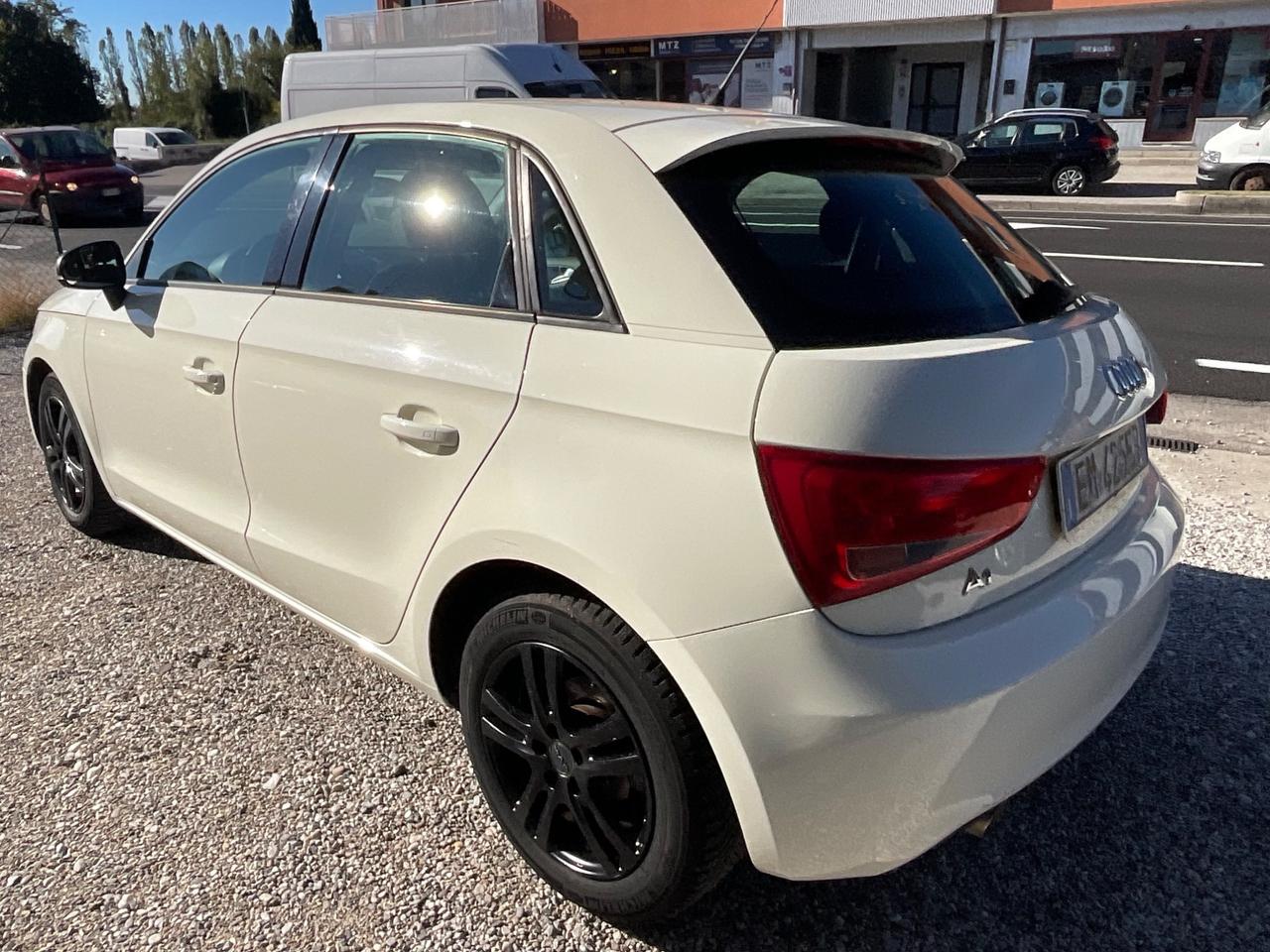 Audi A1 SPB 1.6 TDI 105 CV Ambition