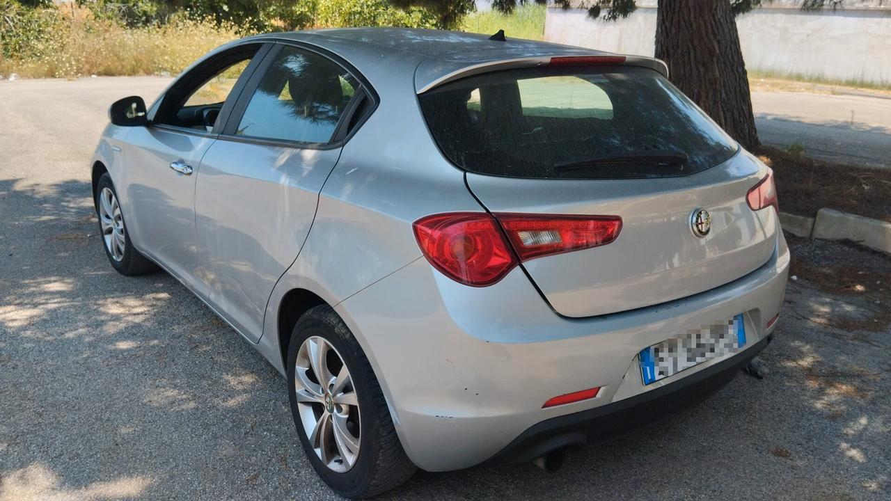 Alfa Romeo Giulietta 1.4 Turbo 120 CV GPL Distinctive