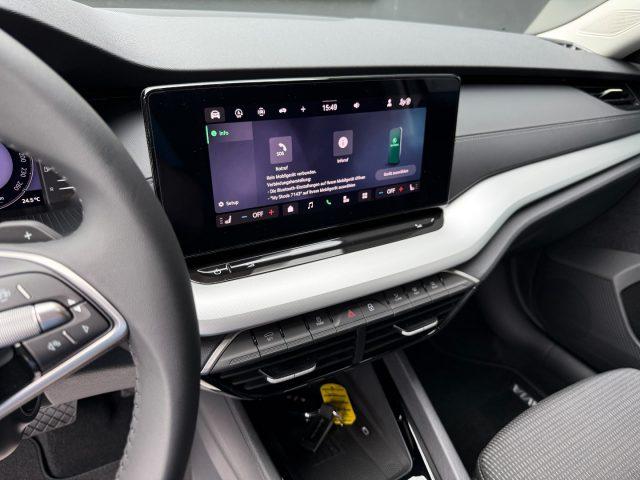 SKODA Octavia 2.0 TDI DSG Selection LED ACC DAB+ Smart Link