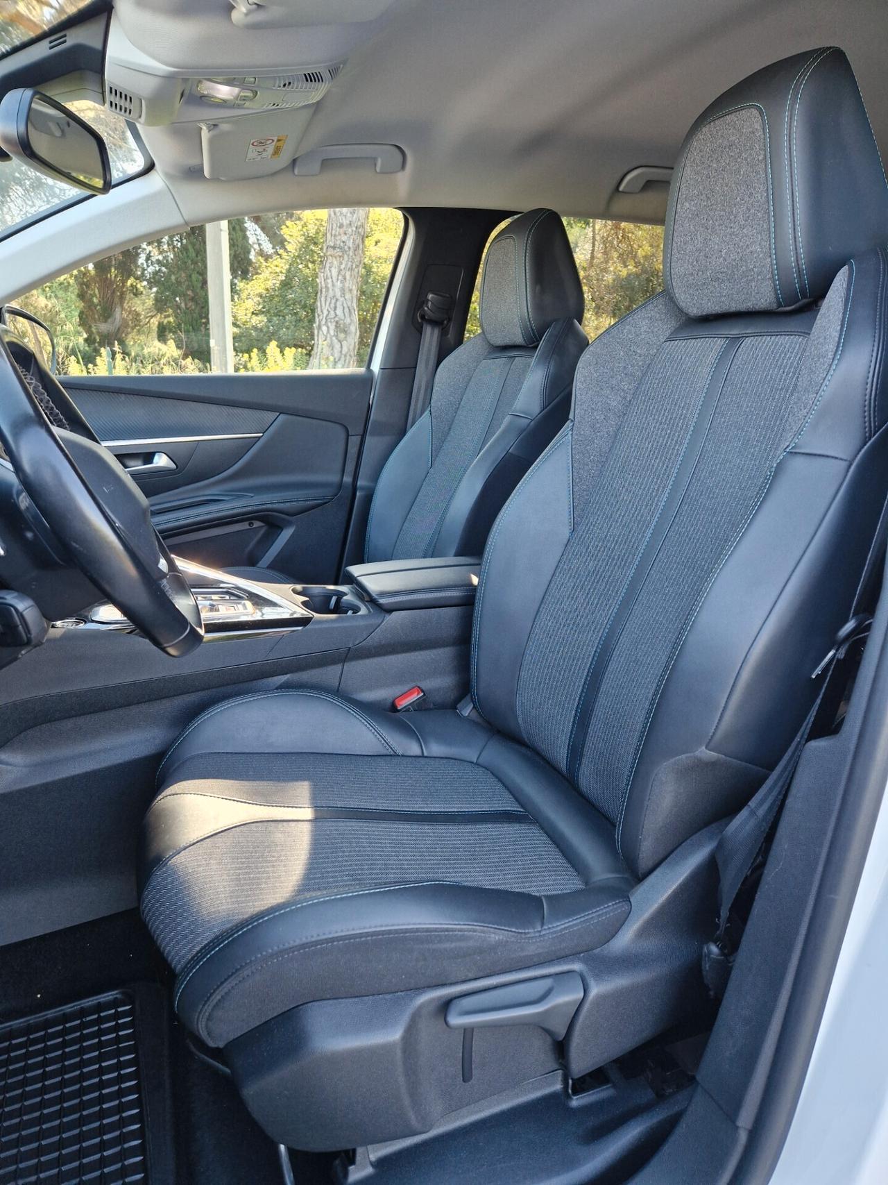Peugeot 3008 BlueHDi 130 S&S EAT8 Allure
