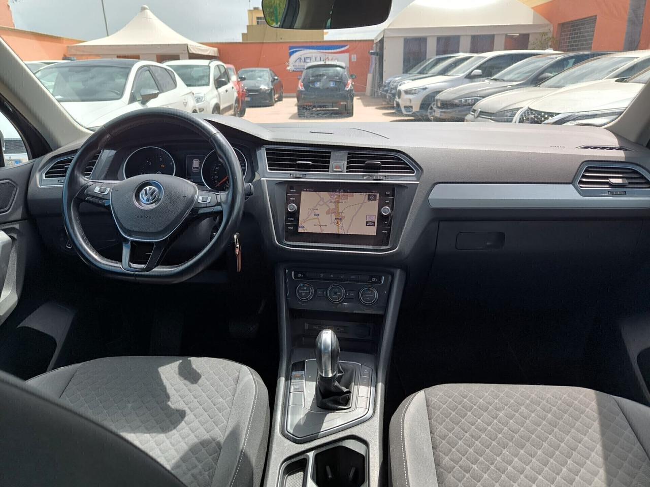 Volkswagen Tiguan 2.0 TDI SCR DSG Sport R-Line