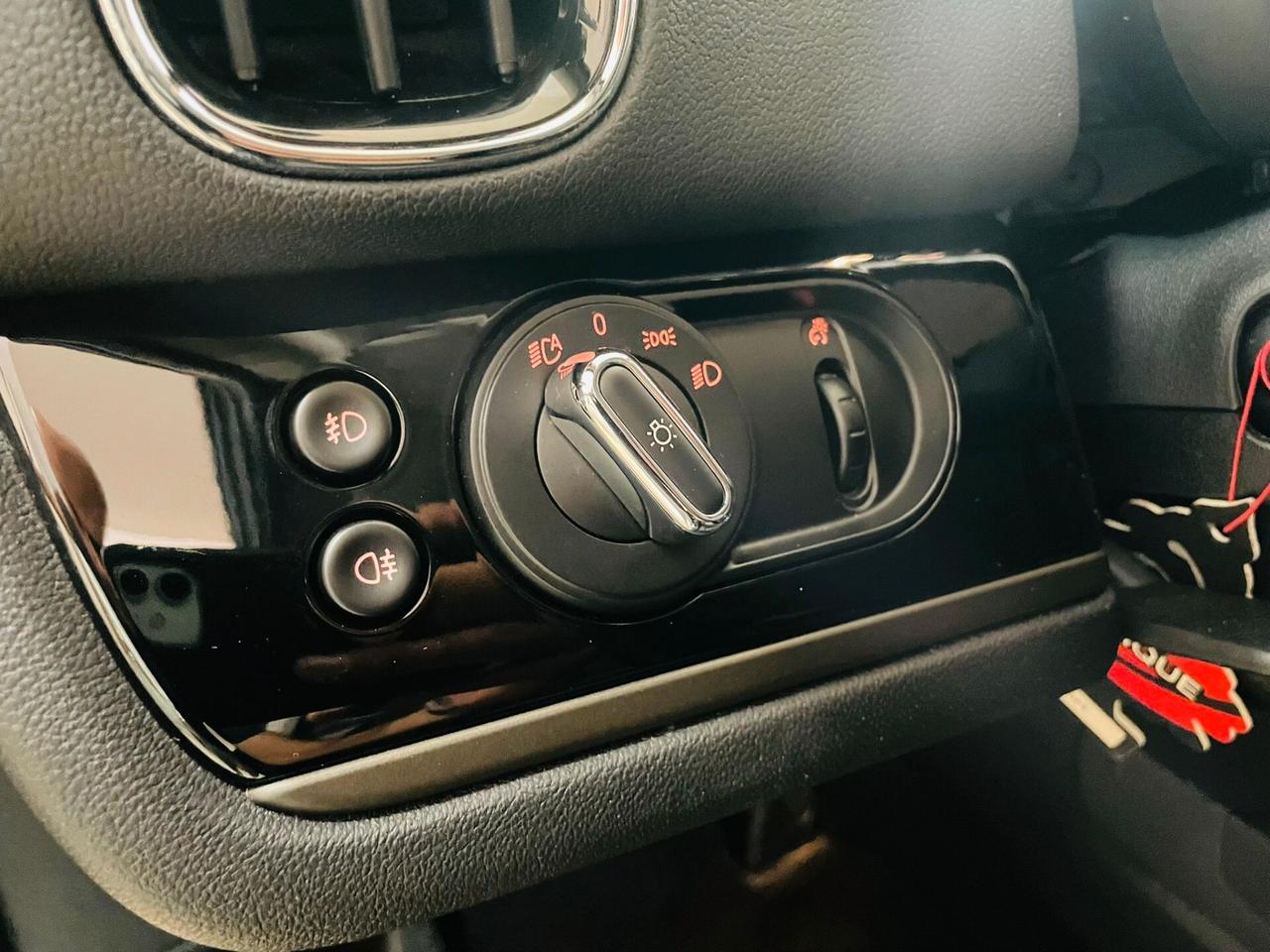 Mini One D Countryman 1.5 Hype