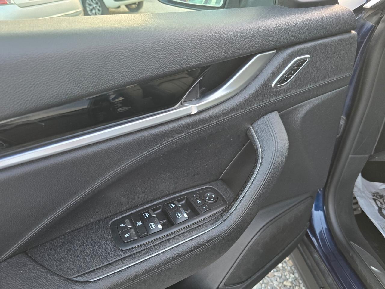 Maserati Levante V6 Diesel 275 CV AWD Gransport
