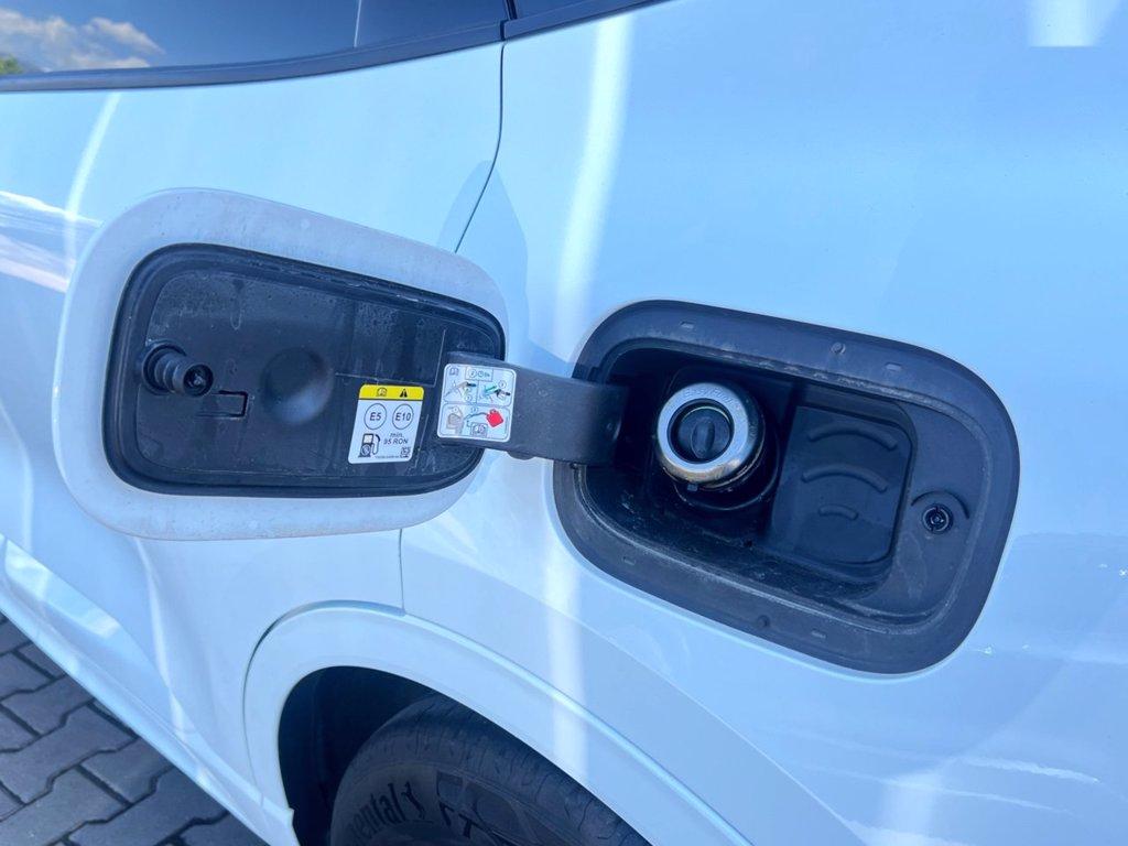 FORD Kuga 2.5 Full Hybrid 190 CV CVT 2WD ST-Line X del 2023