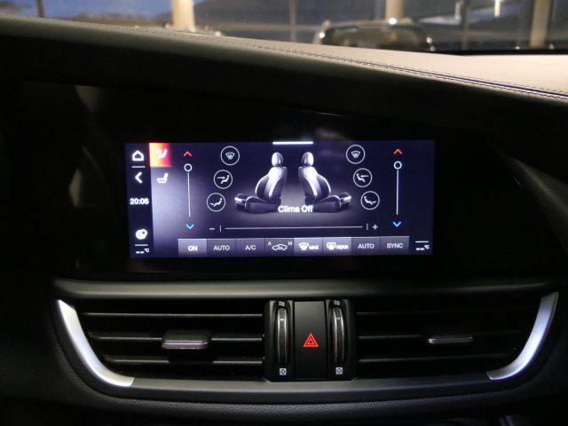 ALFA ROMEO Giulia 2.0 Turbo 280 CV AT8 AWD Q4 Veloce