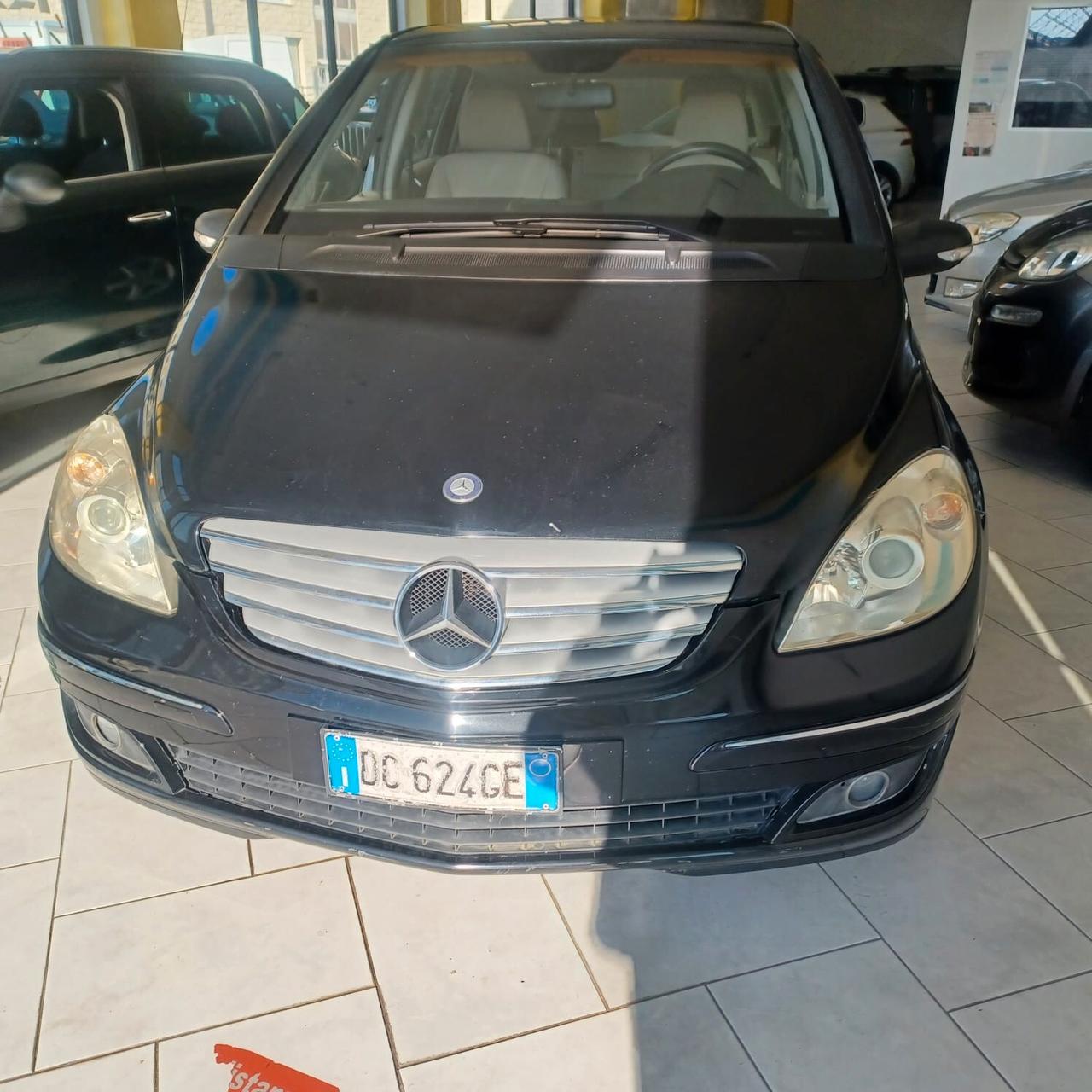 136.428 km CLASSE B 180 PERFETTA 1 2MESI GARANZIA