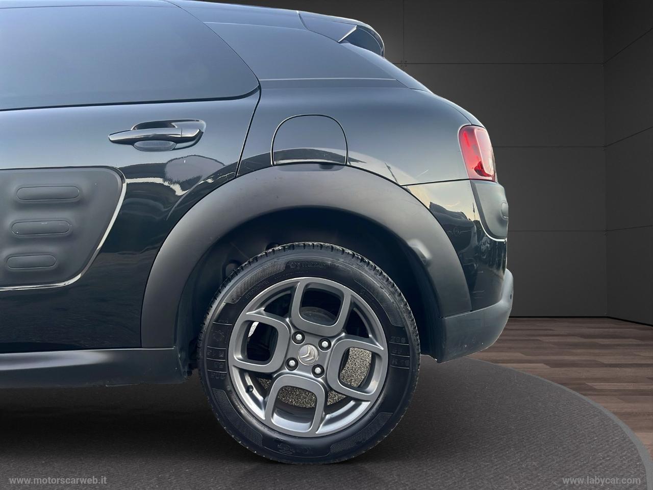 CITROEN C4 Cactus BlueHDi 100 Shine