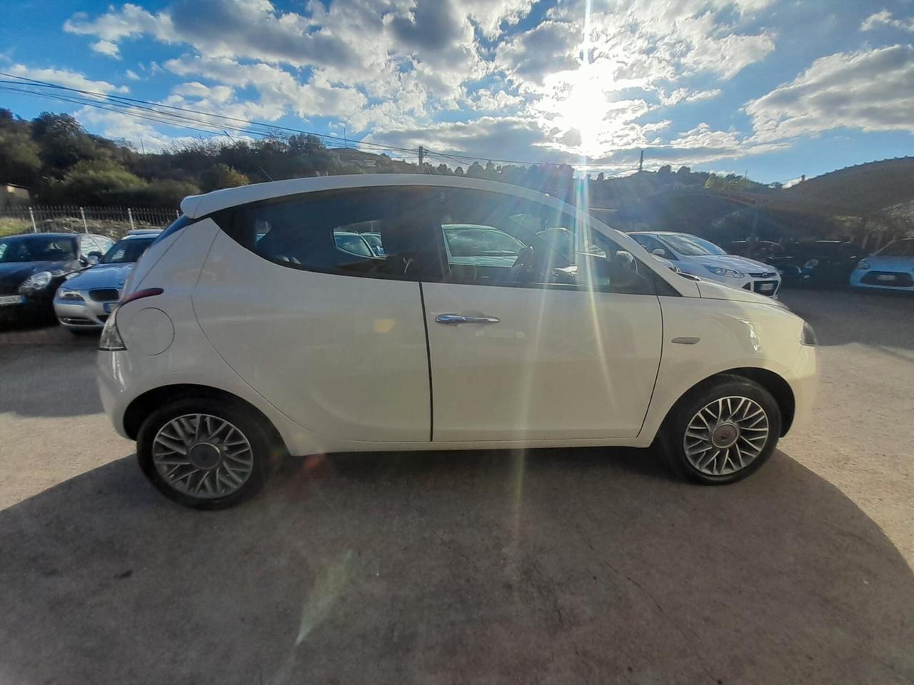 Lancia Ypsilon 1.2 69 CV 5 porte S&S Silver KM 143MILA UNIC.PROP, ADATTA X NEO PATENTATI