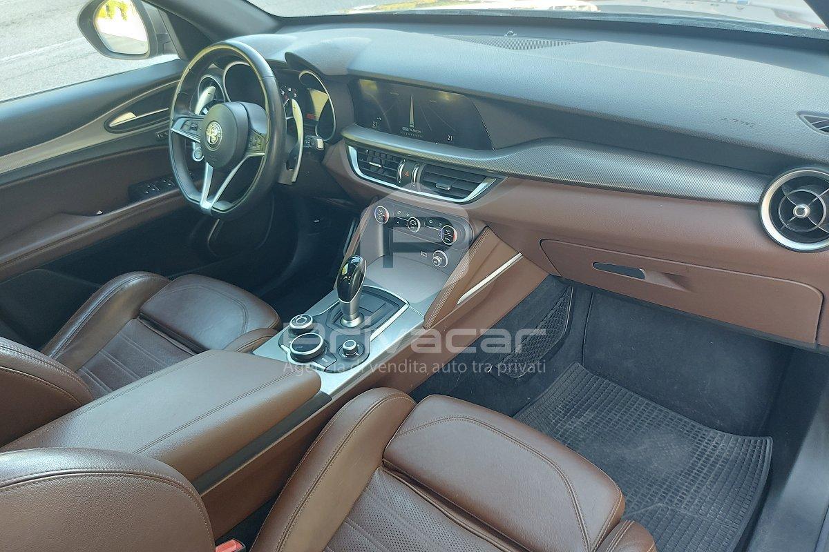 ALFA ROMEO Stelvio 2.2 Turbodiesel 210 CV AT8 Q4 Executive