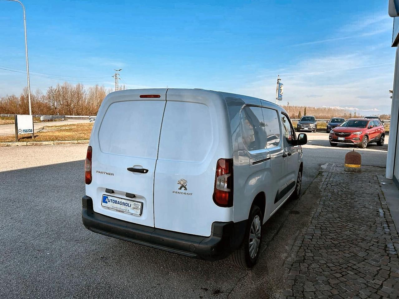 Peugeot Partner PREMIUM BlueHDi 100 PL mt SPOTICAR