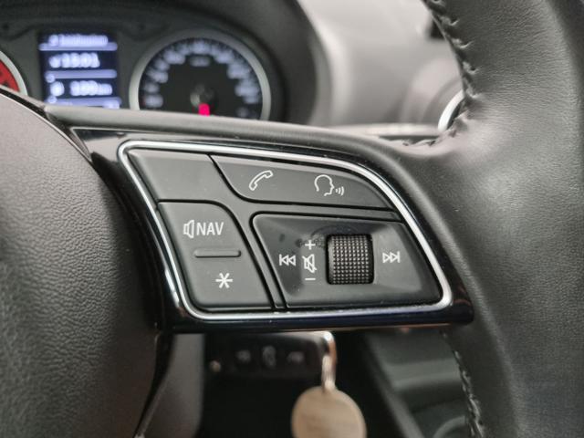 AUDI A3 SPB 35 TFSI COD Business