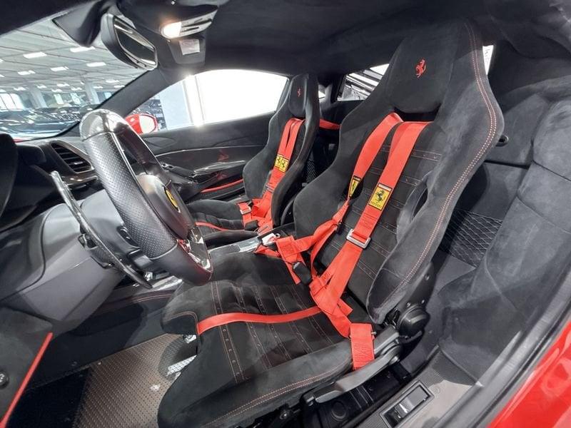 Ferrari 488 488 Pista