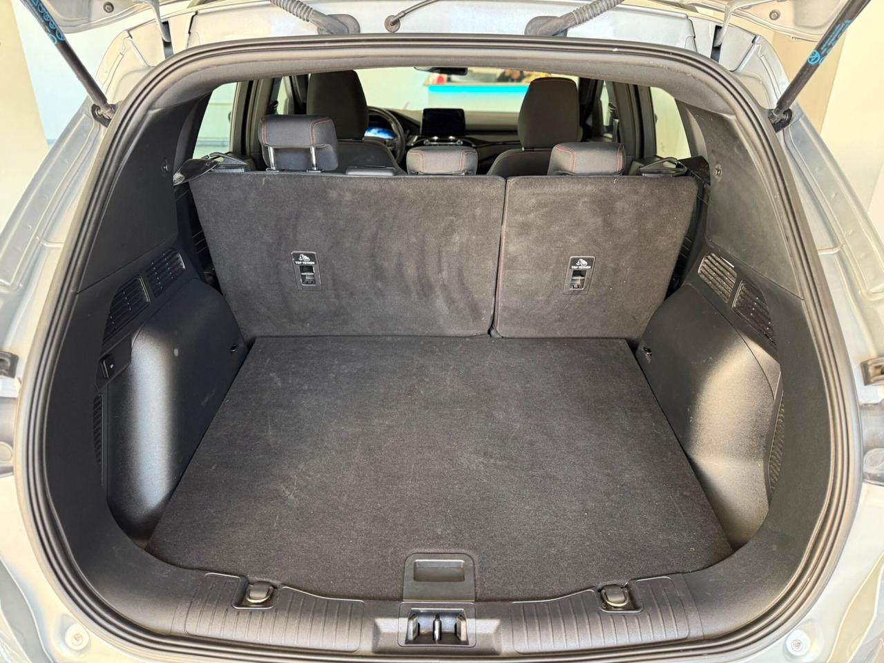 Ford Kuga 2.5 Benzina/Ibrida ST-Line X 2022