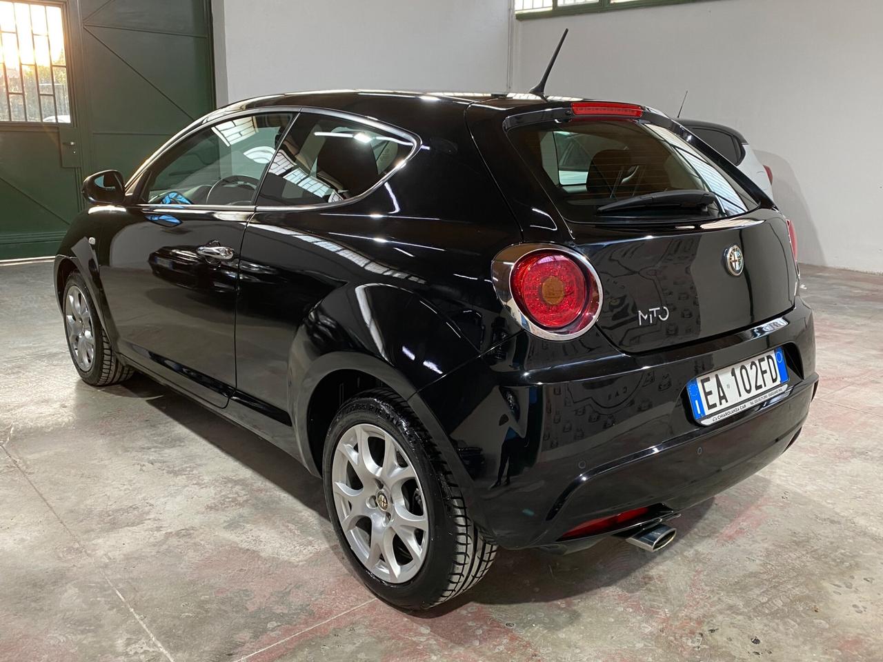Alfa Romeo MiTo 1.4 105 CV M.air S&S Distinctive Sport Pack