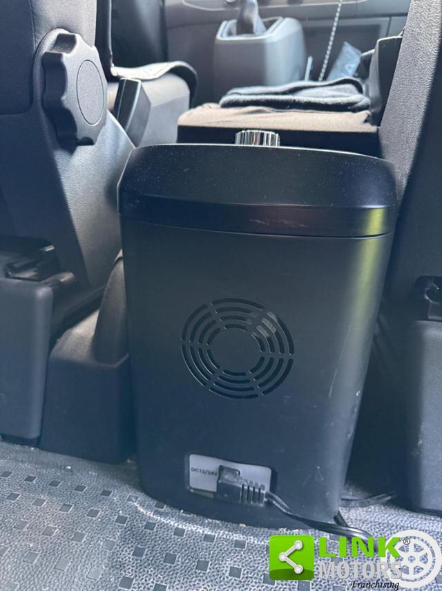 VOLKSWAGEN Transporter T6 KOMBI BUSINESS