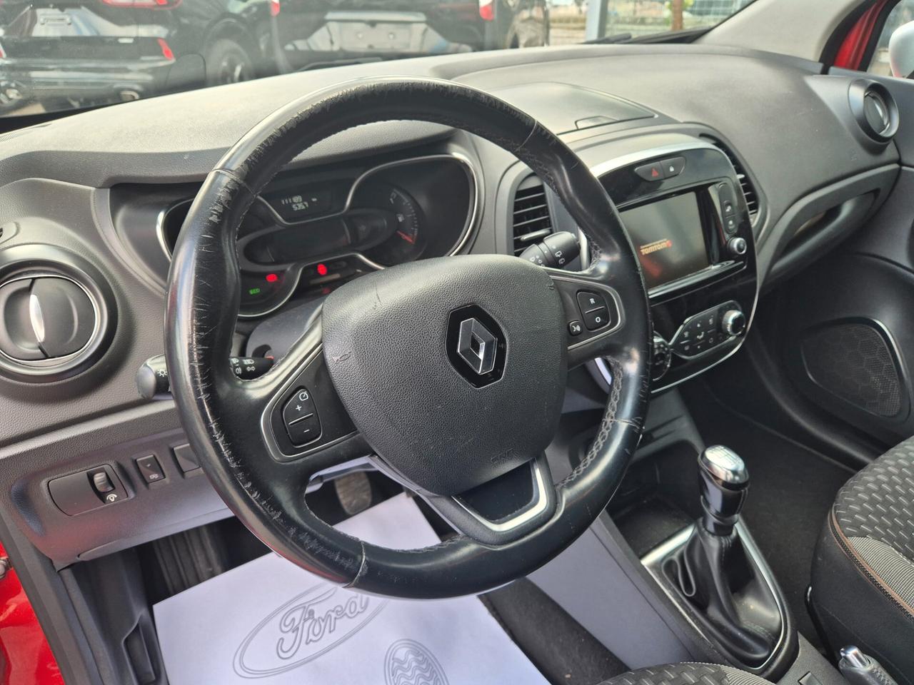 Renault Captur dCi 8V 110 CV Start&Stop Energy Initiale Paris