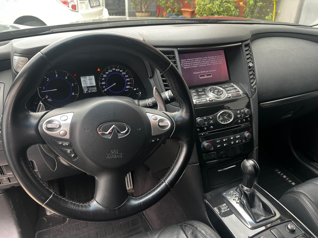 Infiniti FX FX30d S Premium
