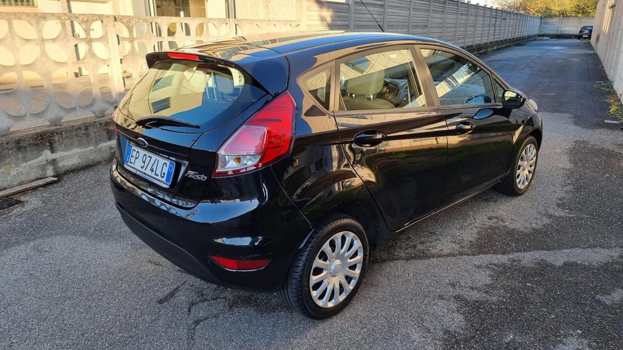 Ford Fiesta 1.0 80CV 5 porte Titanium