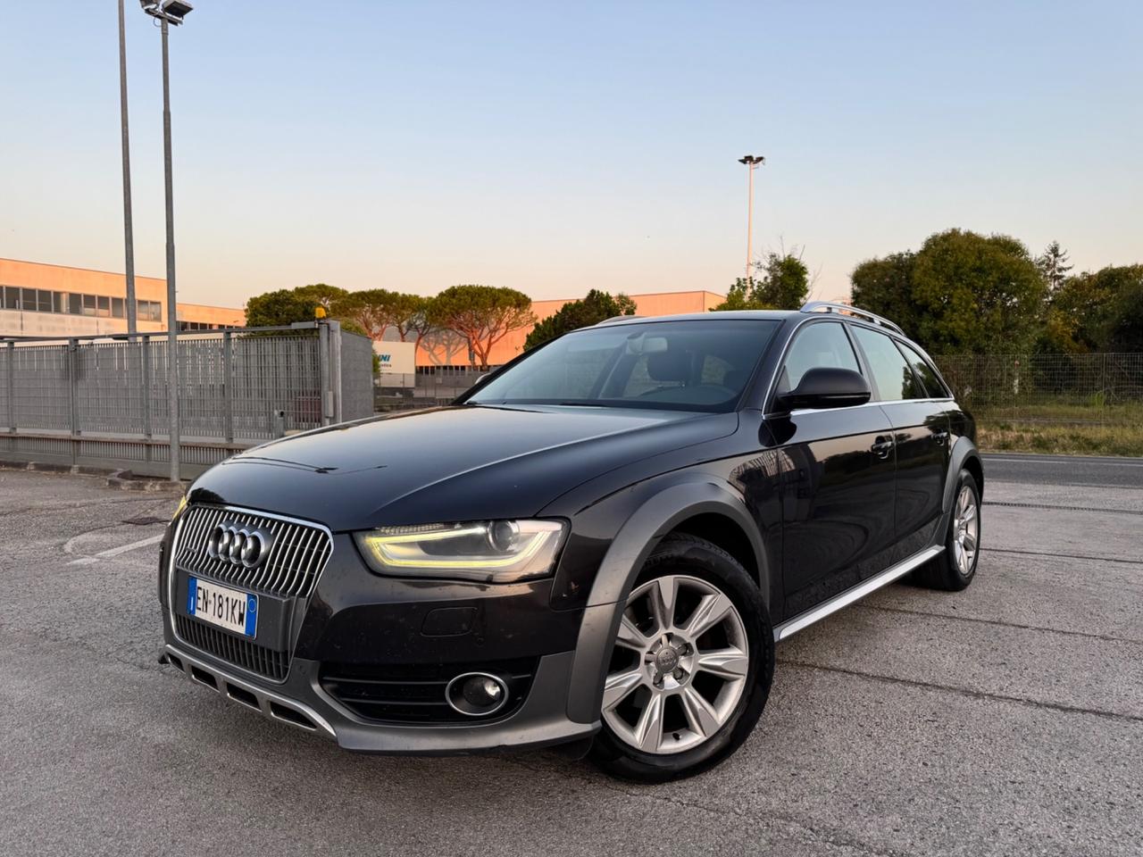 AUDI A4 ALLROAD 2.0 Tdi 177 CV S-Tronic- Led Navi
