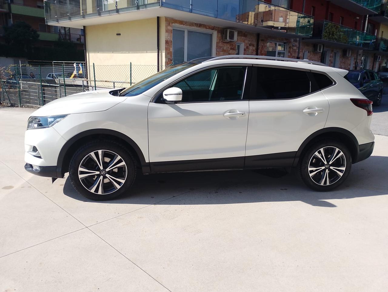 Nissan Qashqai 1.6 dCi 2WD Tekna