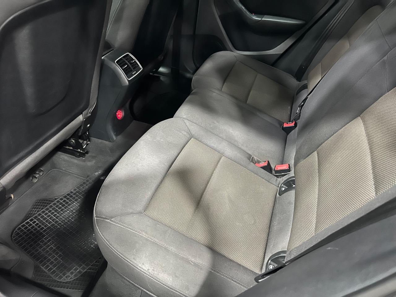Audi Q3 2.0 TDI Advanced 140 Cv