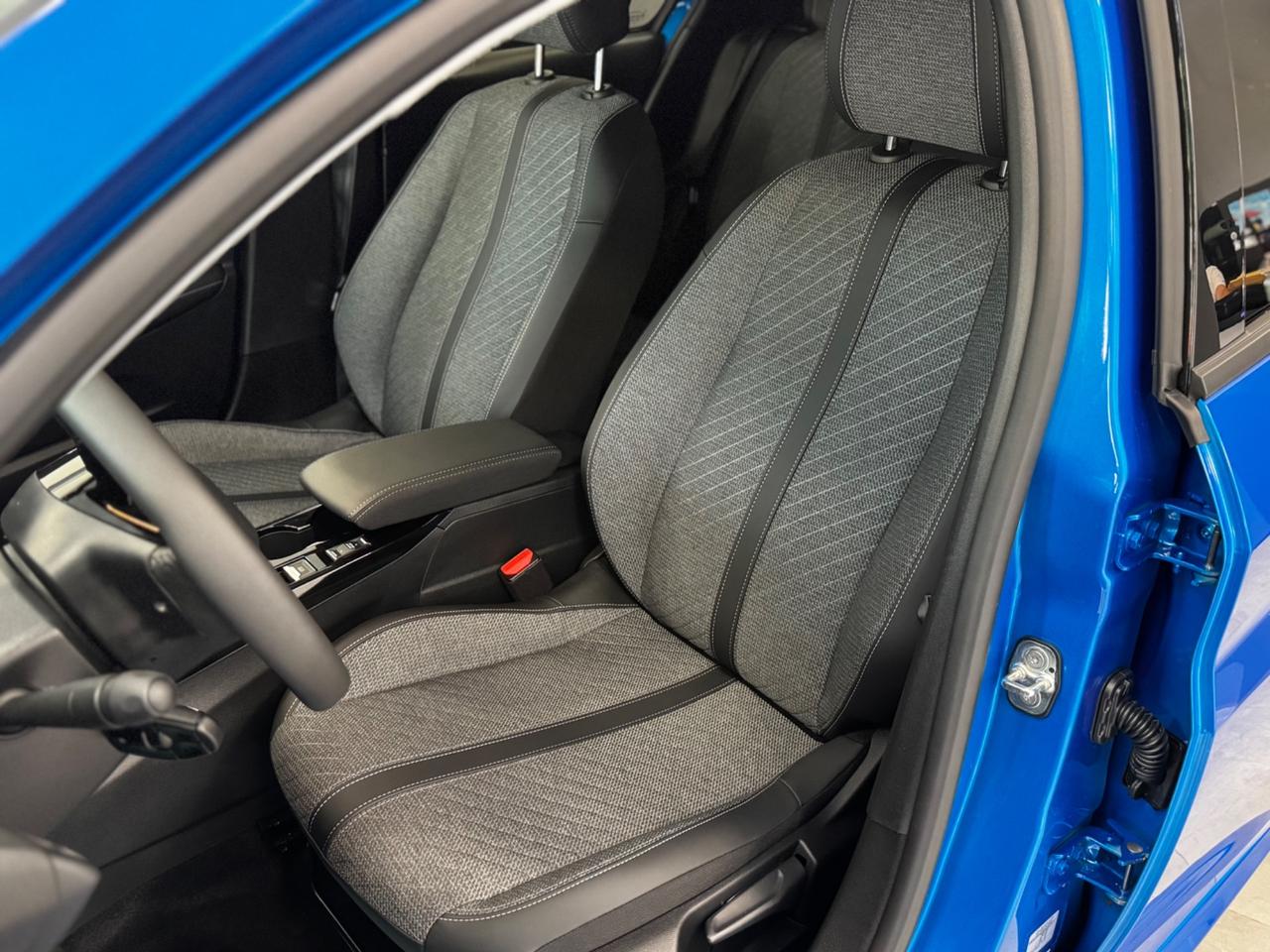 Peugeot 208 PureTech 100 Stop&Start 5 porte Allure