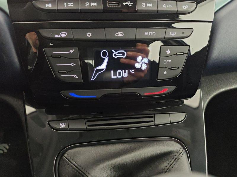 Lancia Ypsilon 1.0 FireFly 5 porte S&S Hybrid Oro