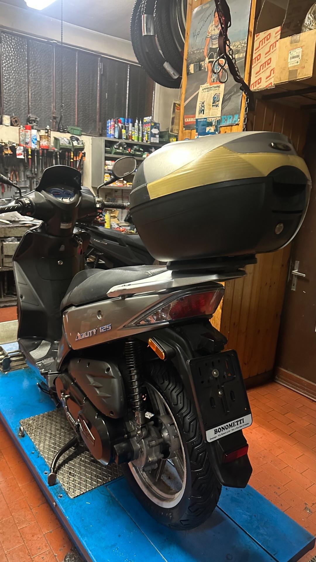 Kymco Agility 125 Ruota 16 con Bauletto