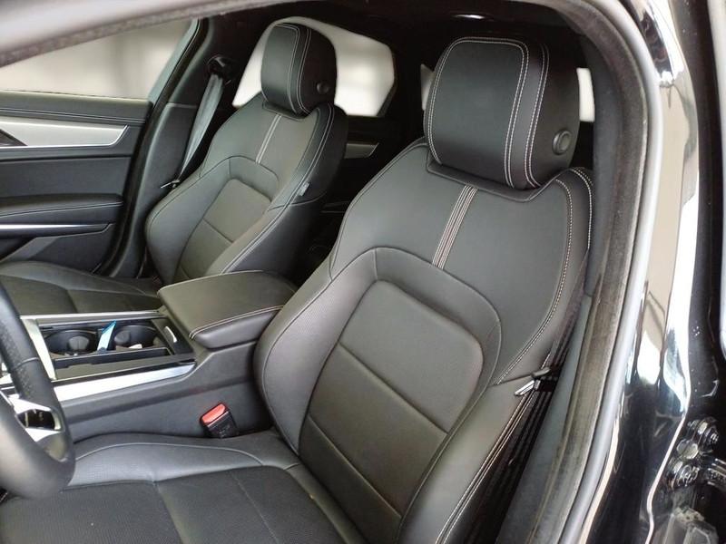 JAGUAR XF 2.0D MHEV 204 CV R-DYNAMIC S AUTO 4 PORTE BERLINA
