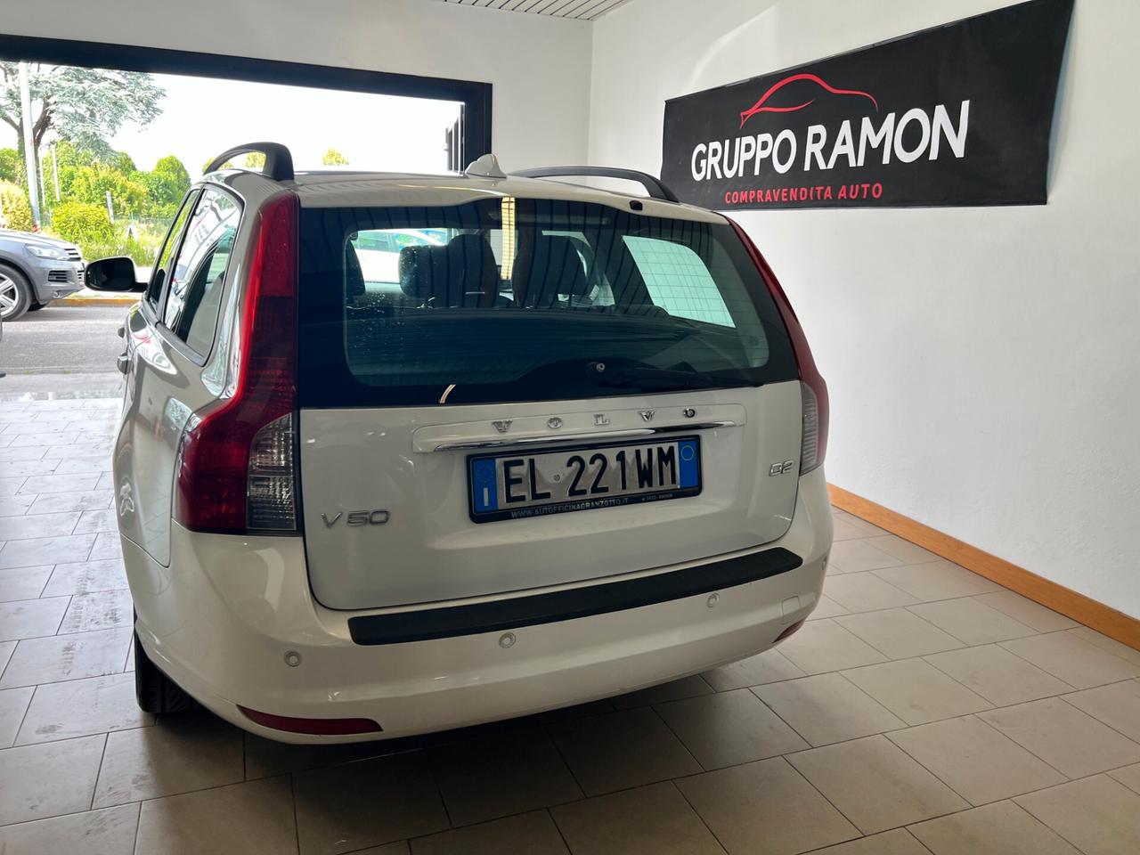 Volvo V50 D2 POLAR