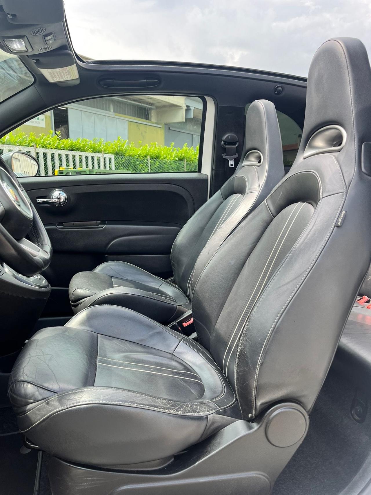 Abarth 500 C 1.4 Turbo T-Jet MTA Bicolore