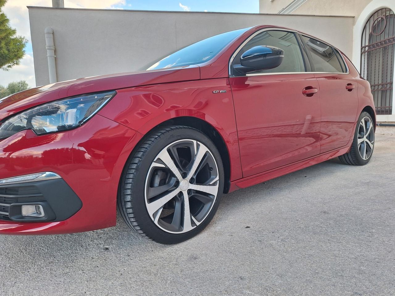 Peugeot 308 1.5 hdi "BERLINA" GT LINE NAVI 2018