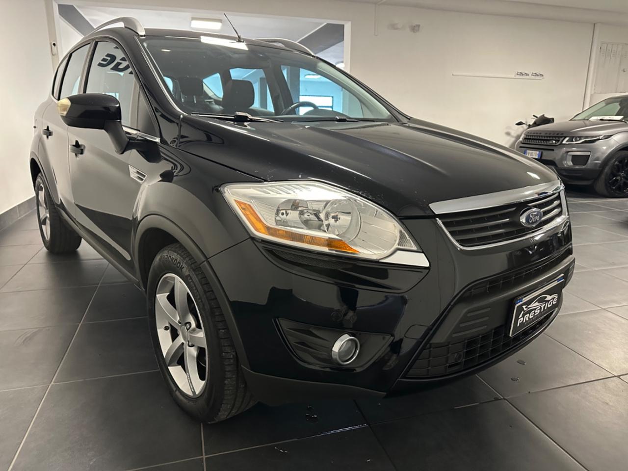 FORD KUGA 2.0 TDCi 136 CV 4WD TITANIUM FULL UNIPRO