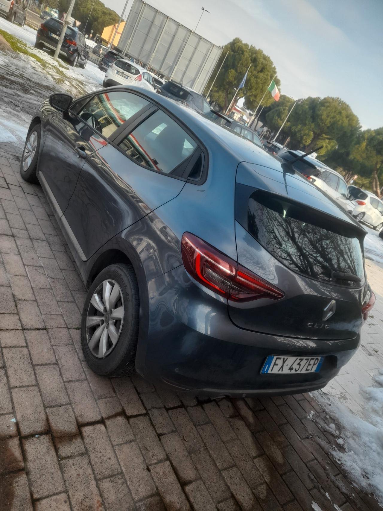 Renault Clio dCi 90 CV Moschino