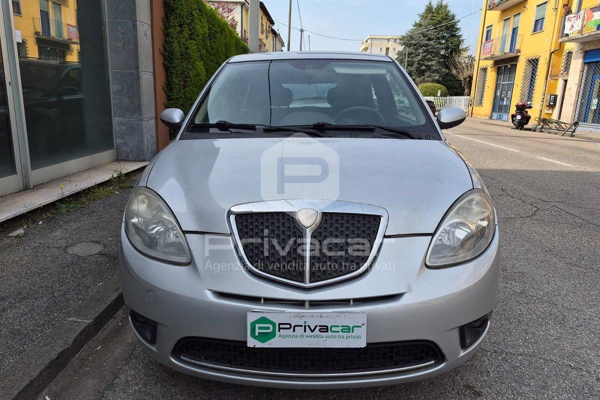 LANCIA Ypsilon 1.4 Oro