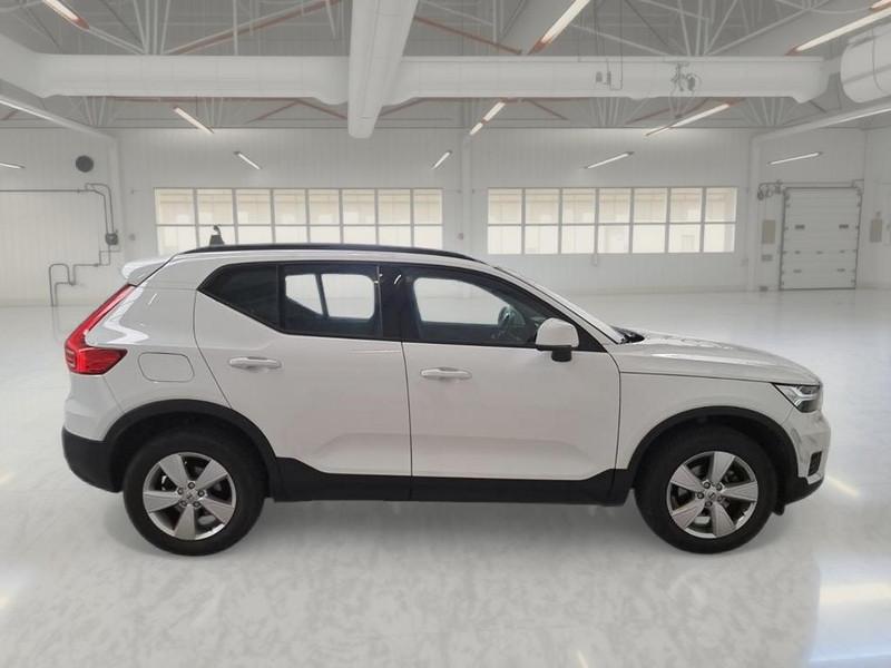 VOLVO XC40 T2 AUTOMATICO BUSINESS SUV