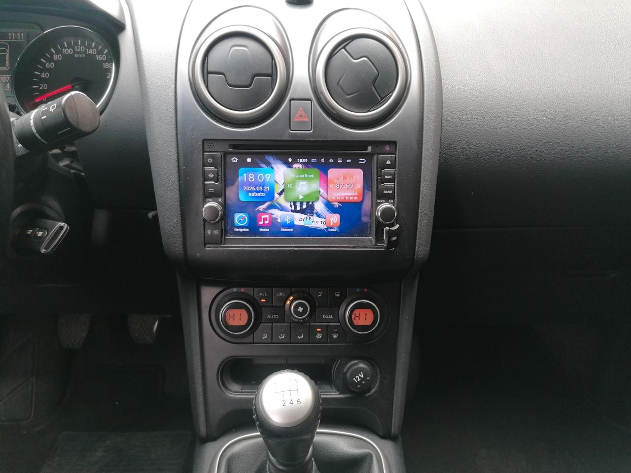 Nissan Qashqai 1.5 dCi DPF Tekna(full optional)