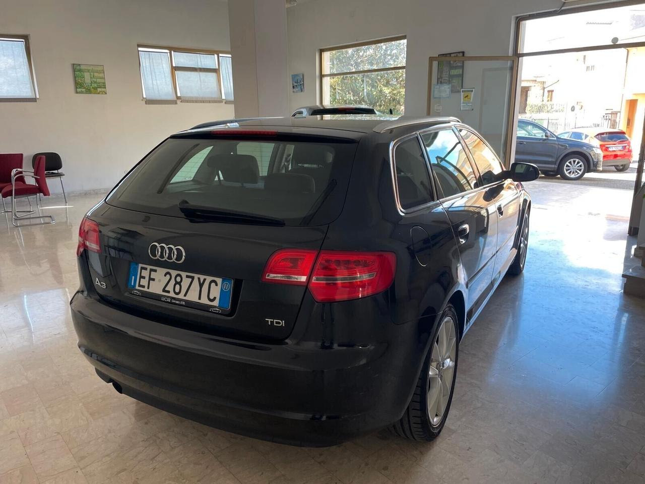 AUDI A3 SPB 1.6 TDI 105 CV AMBITION