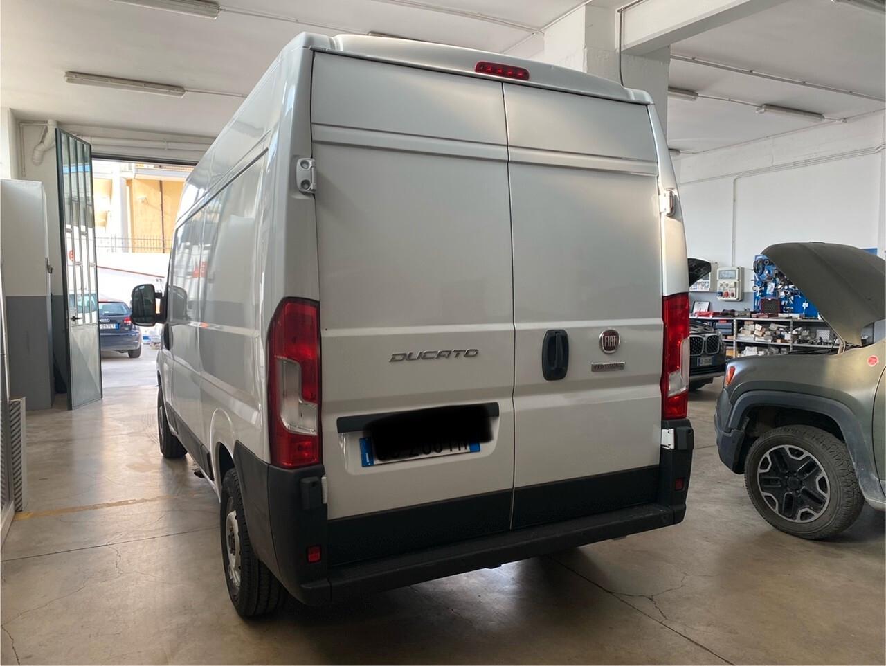 VENDITA AUTOCARRO: €17.000 IVA