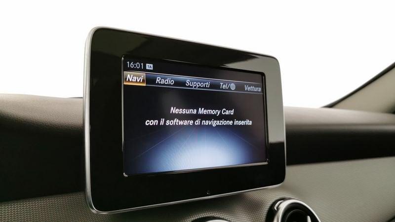 Mercedes-Benz GLA 200 d Sport auto