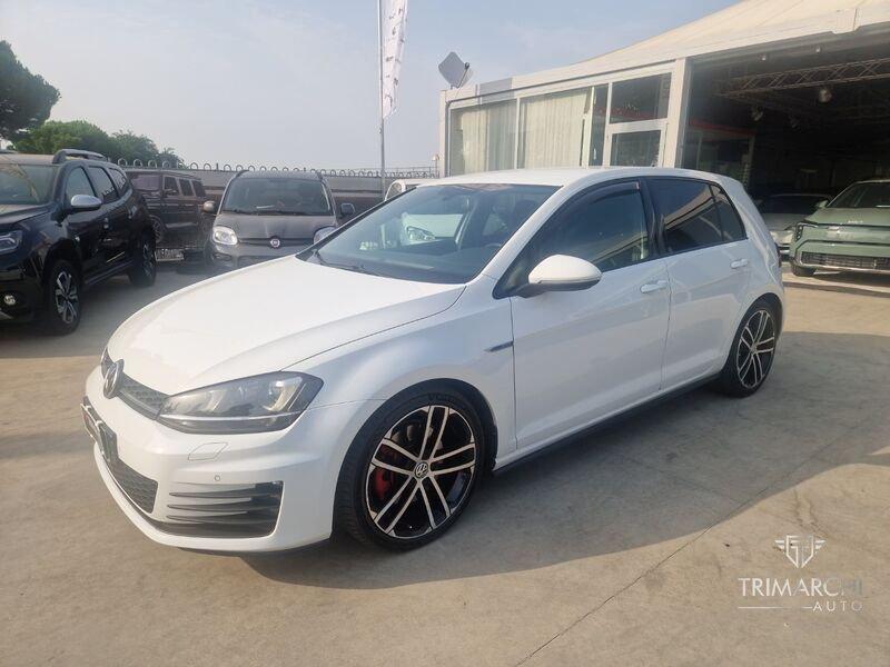 Volkswagen Golf GT 2.0 TDI GTD DSG BlueMotion Technology