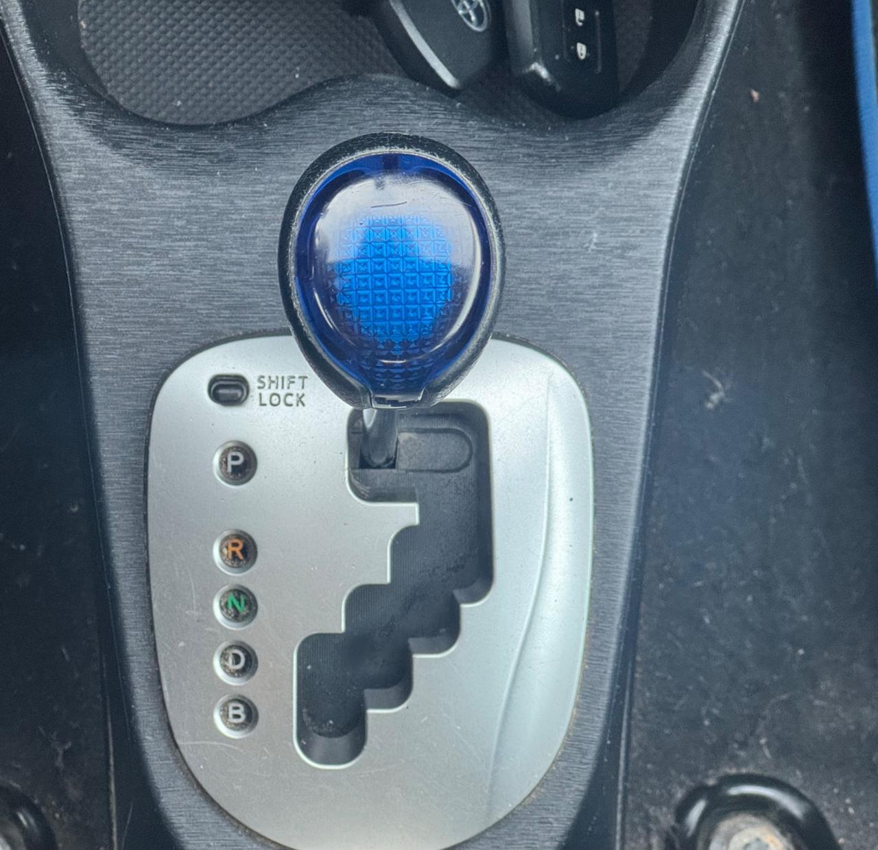 Toyota Yaris 1.5 Hybrid 5p Lounge Neopatentati