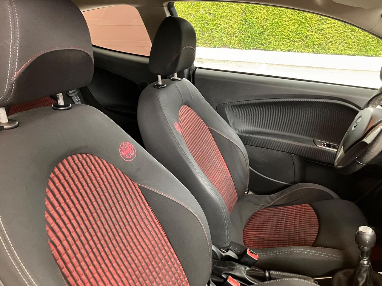 Alfa Romeo MiTo 1.4 Distinctive NEOPATENTATI