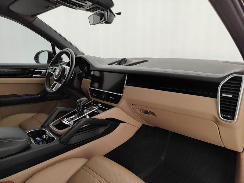 Porsche Cayenne 3.0 V6