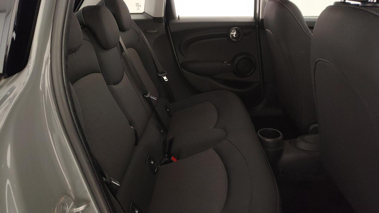 MINI Mini IV F55 2021 5p - Mini 5p 1.5 One Essential 75cv